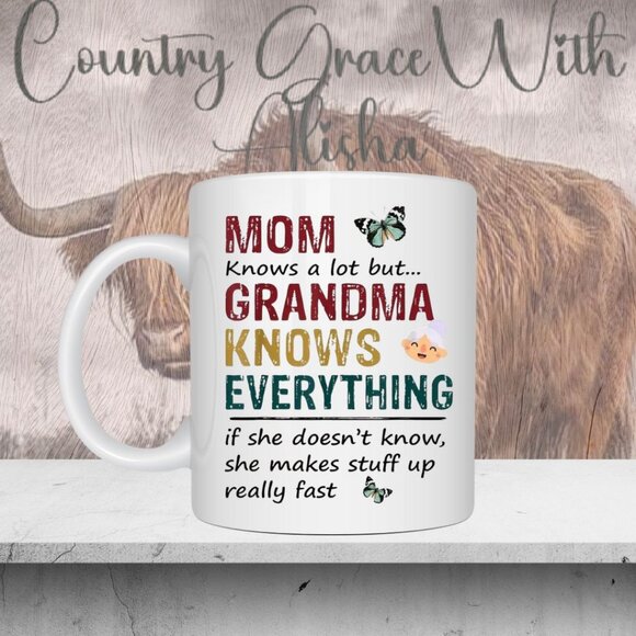 Grandma Knows Everything Ceramic Coffee Mug Tea Cup - Picture 1 of 2